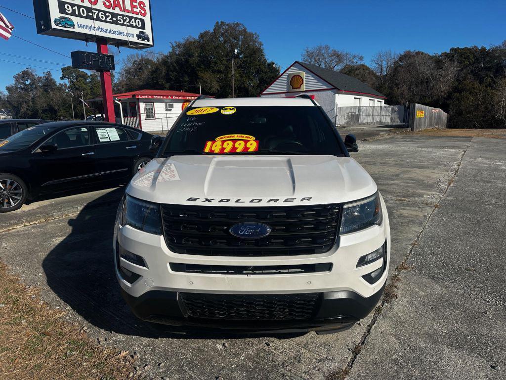 2017 Ford Explorer Sport's photo